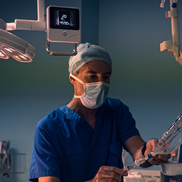 Dr Raphaël Landau